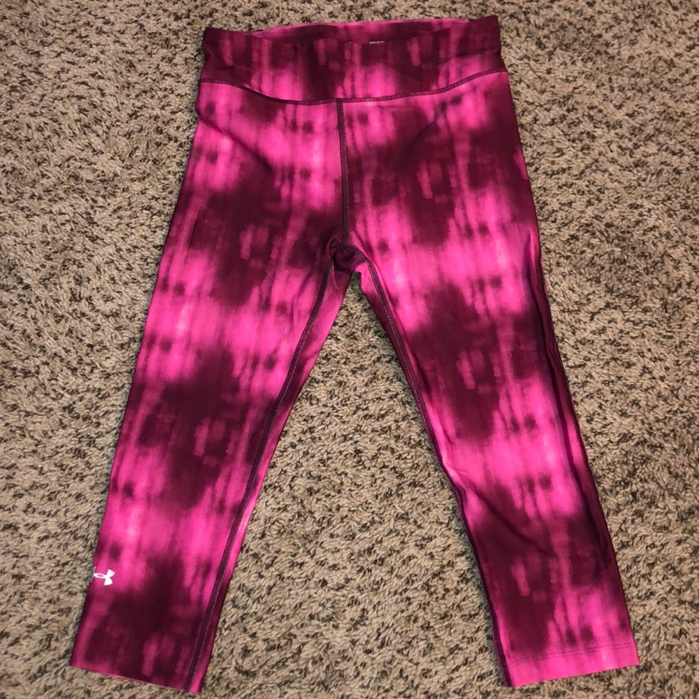 Under Armour tie dye pink compression Capri pants